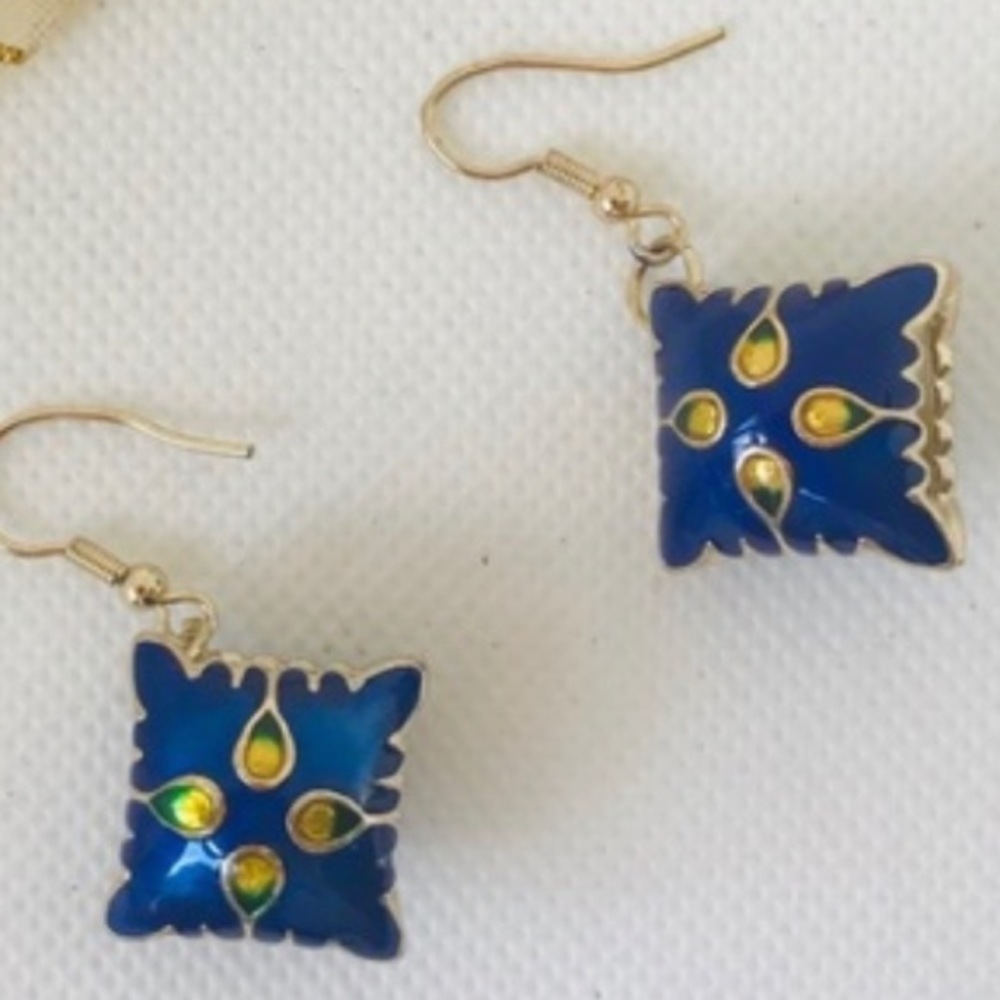 Blue earrings | Oriental Inspired | Asian Inspired| Very Pretty